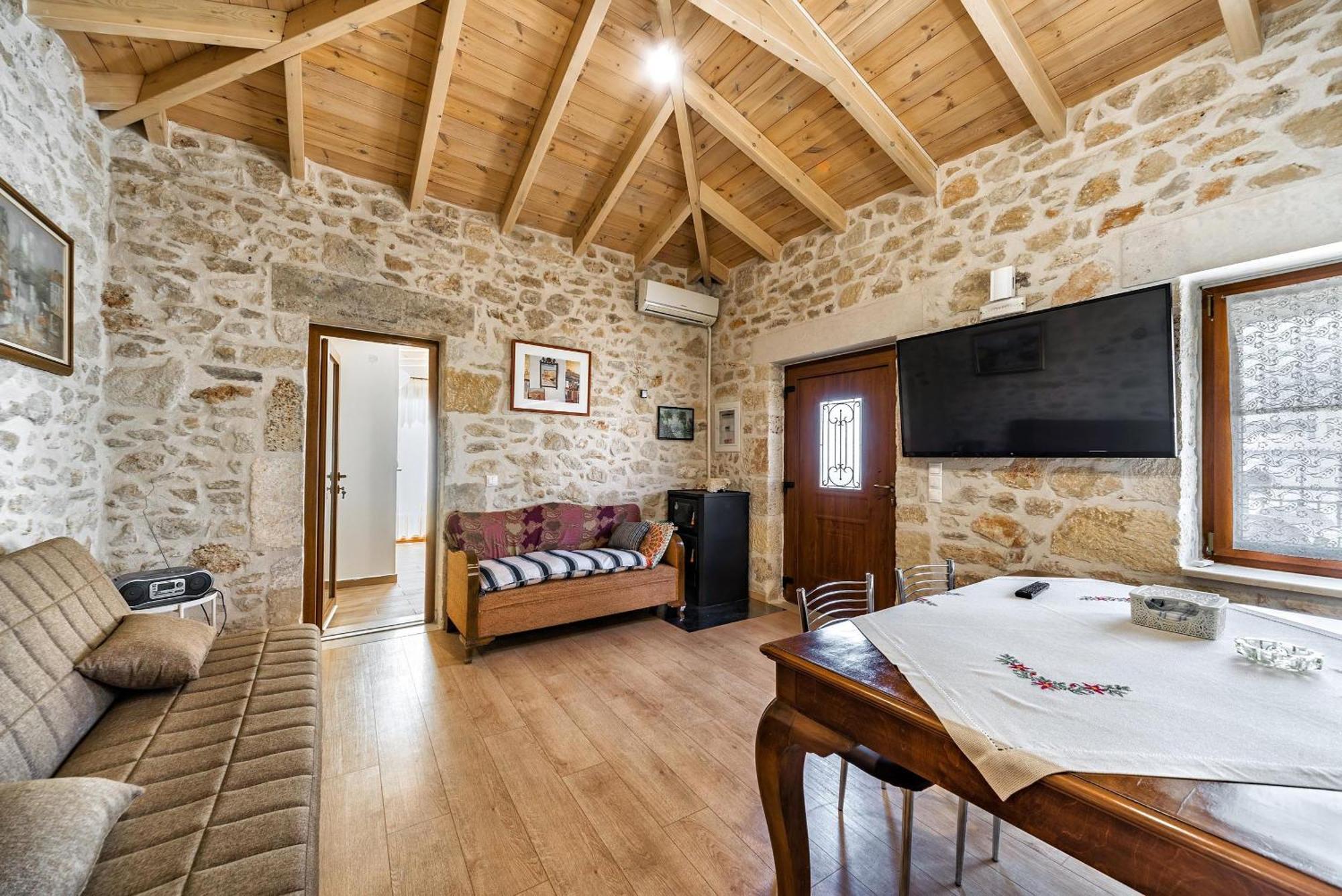 Guest House Aphrodite Kato Archanes Exterior photo
