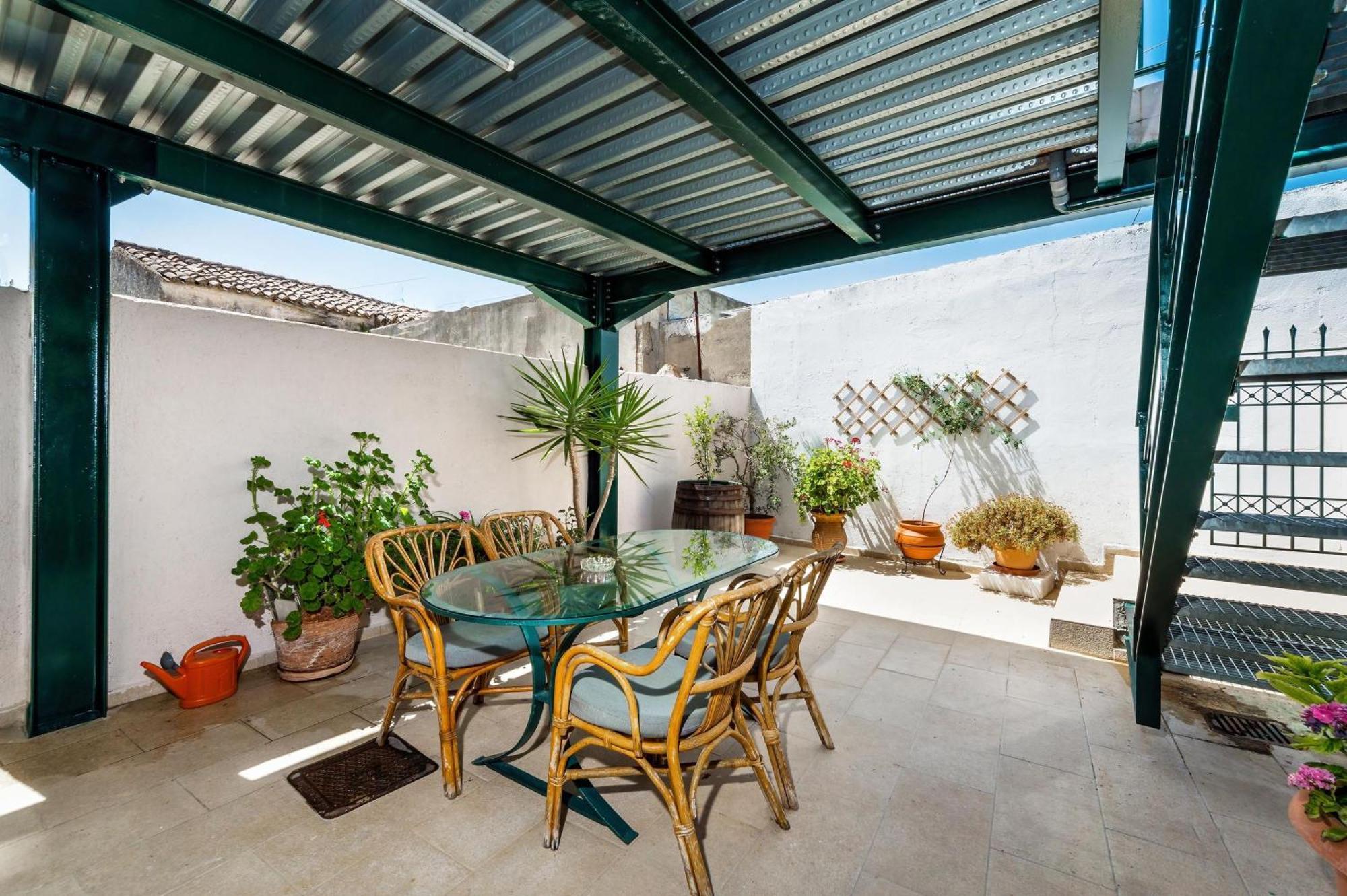 Guest House Aphrodite Kato Archanes Exterior photo