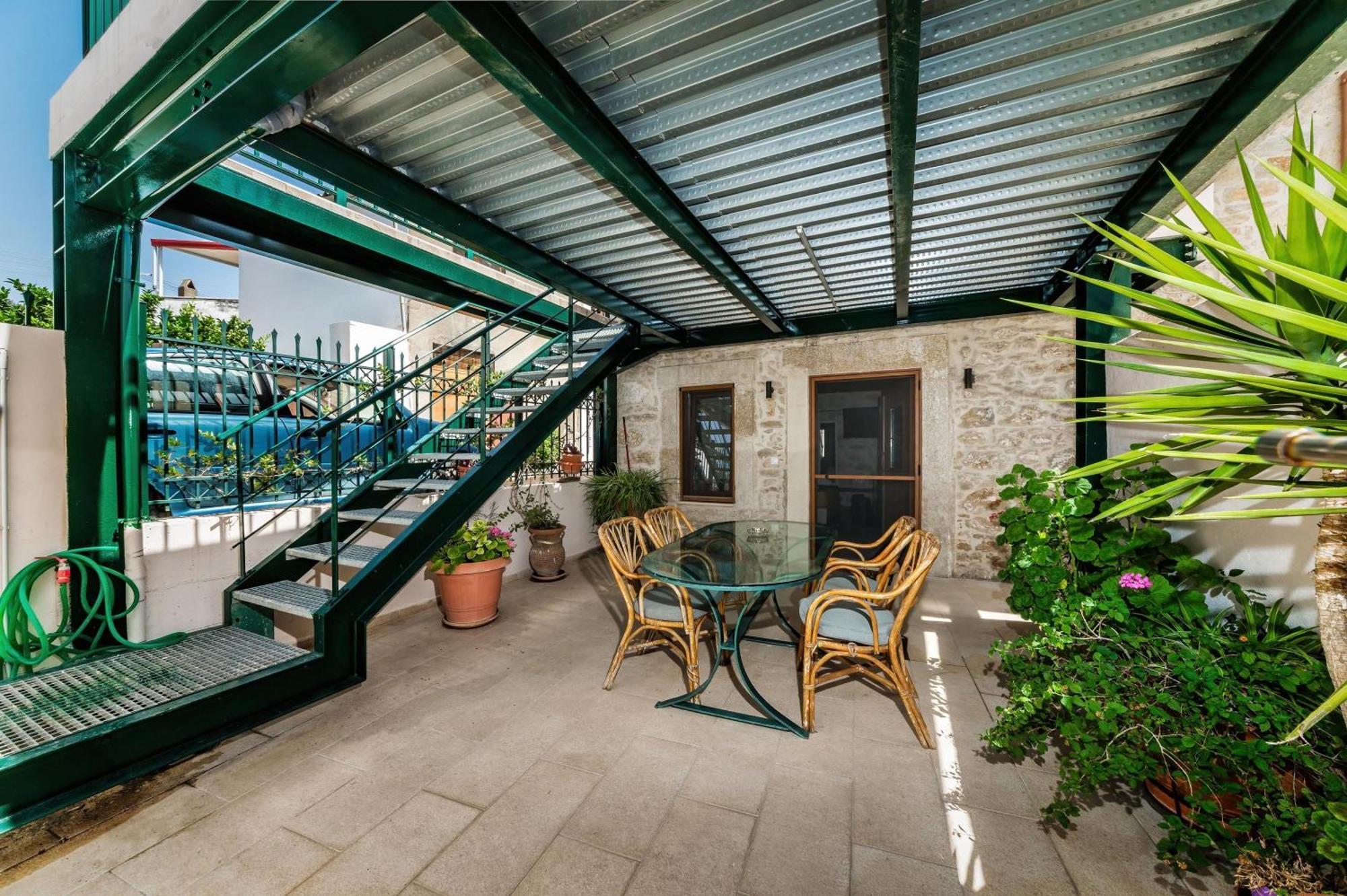 Guest House Aphrodite Kato Archanes Exterior photo
