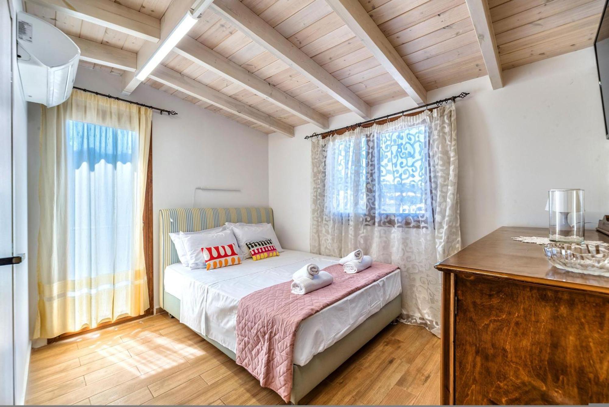 Guest House Aphrodite Kato Archanes Exterior photo